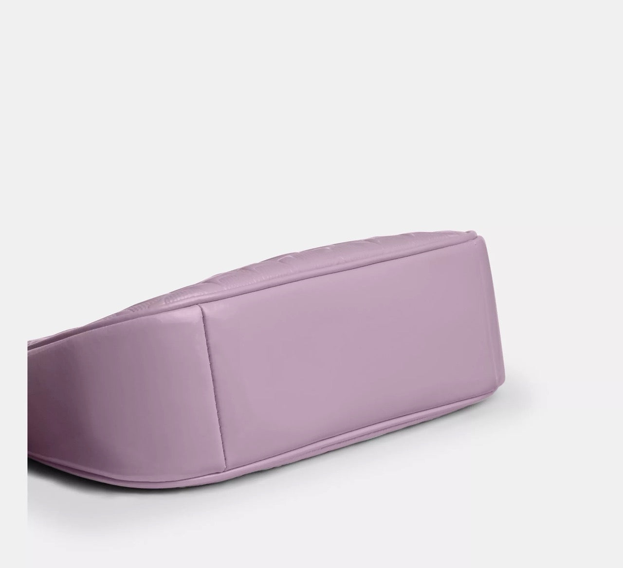 [READY STOCK MY] COACH Teri Shoulder Bag In Signature Leather With Heart Charm in Light Violet (CDA98)