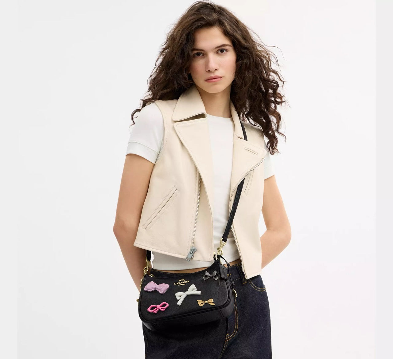 [READY STOCK MY] COACH Teri Shoulder Bag With Bows And Charms in Black (CDY93)