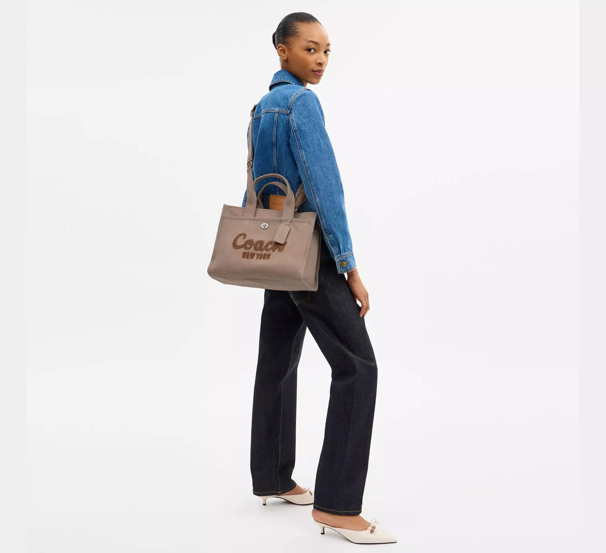 [WEB EXCLUSIVE][READY STOCK MY] Coach Cargo Tote Bag in Dark Natural (CP158)