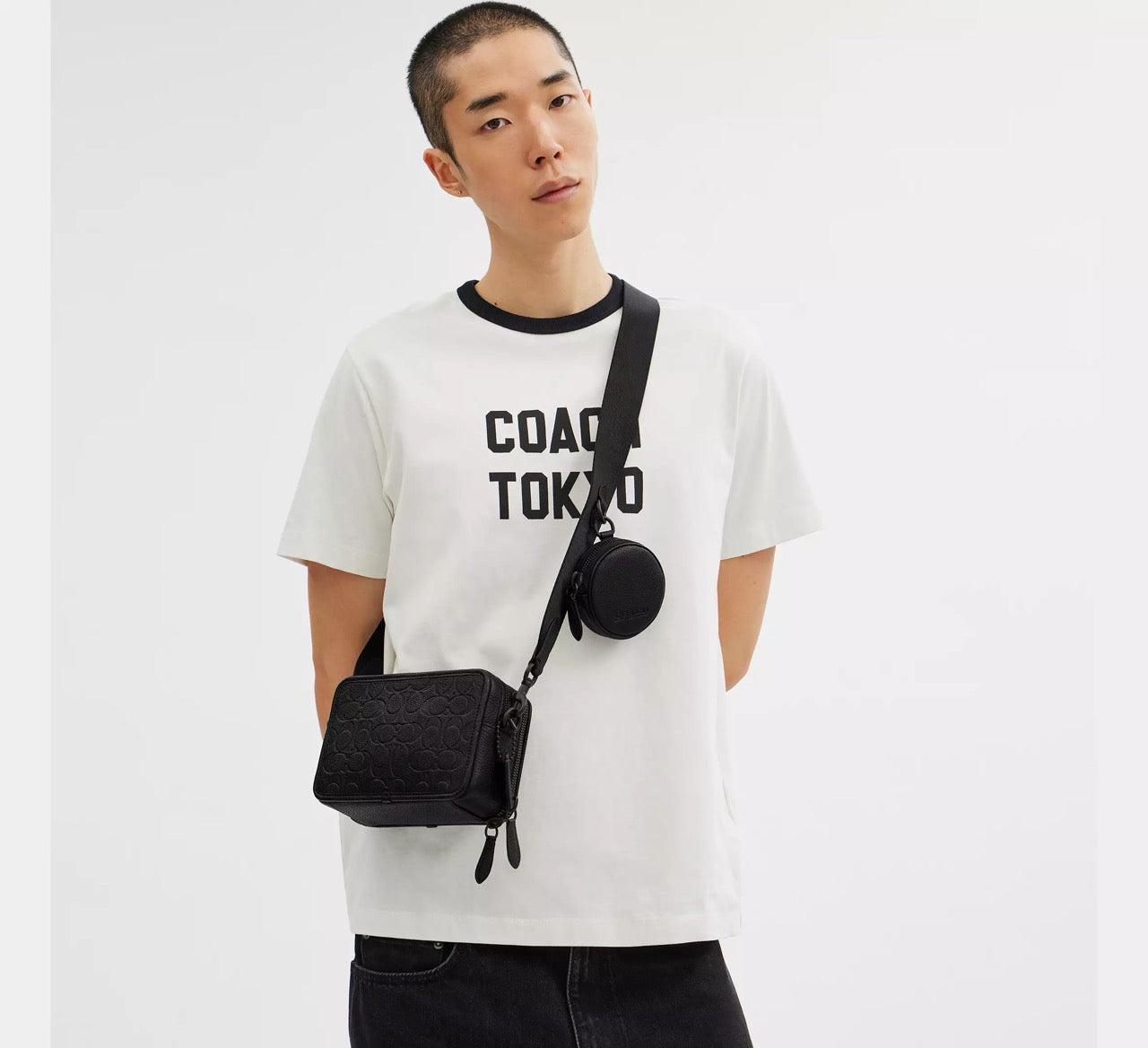 [READY STOCK MY] COACH Men Charter Crossbody Bag With Hybrid Pouch In Signature Leather in Black (CP268)