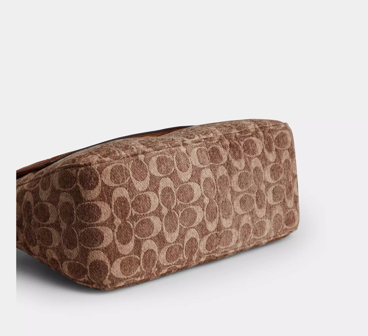 [WEB EXCLUSIVE][READY STOCK MY] [READY STOCK MY] Coach Etta Flap Bag In Signature Chenille in Light Khaki/Vintage Brown (CCE58)