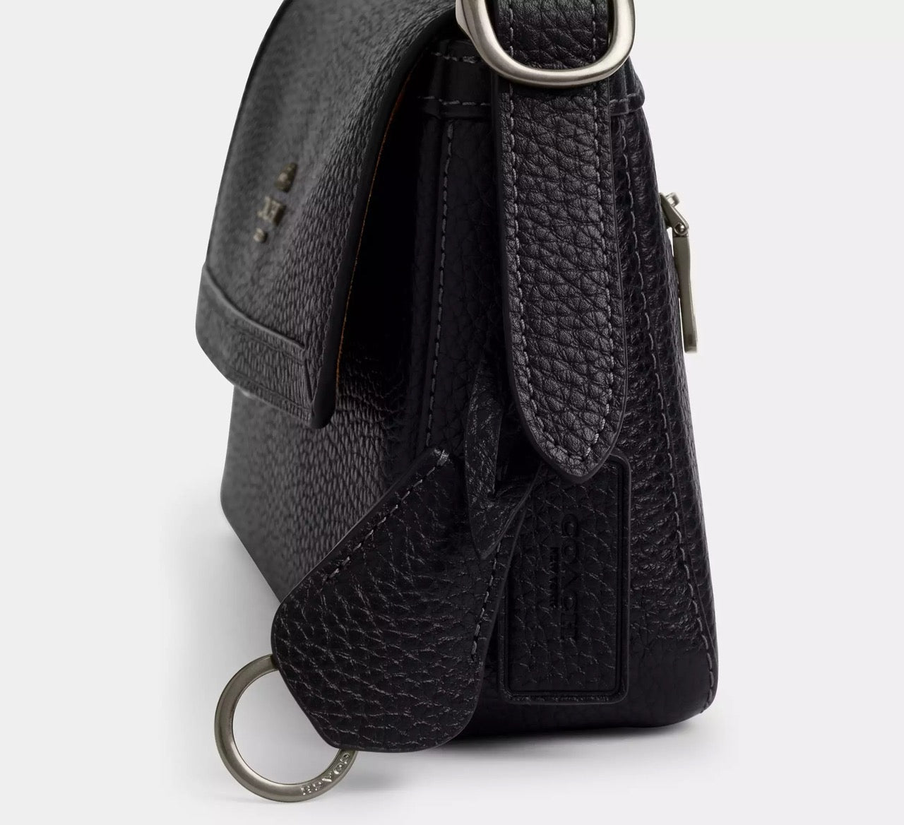 [READY STOCK MY] COACH Etta Small Flap Shoulder Bag Black (CCV64)
