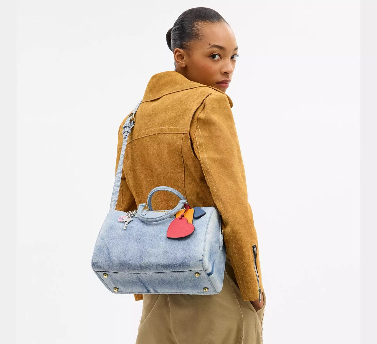 [READY STOCK MY] COACH Rowan Large Satchel Bag In Loved Denim With Charms in Light Indigo (CDY75)