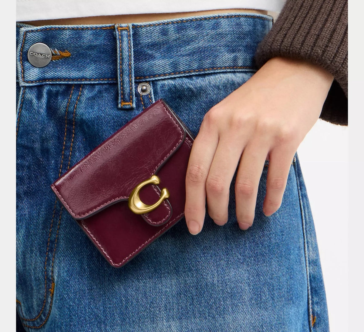 [WEB EXCLUSIVE][INCOMING ETA 30 DAYS] Coach Tabby Card Case in Dark Cherry (CGM78)