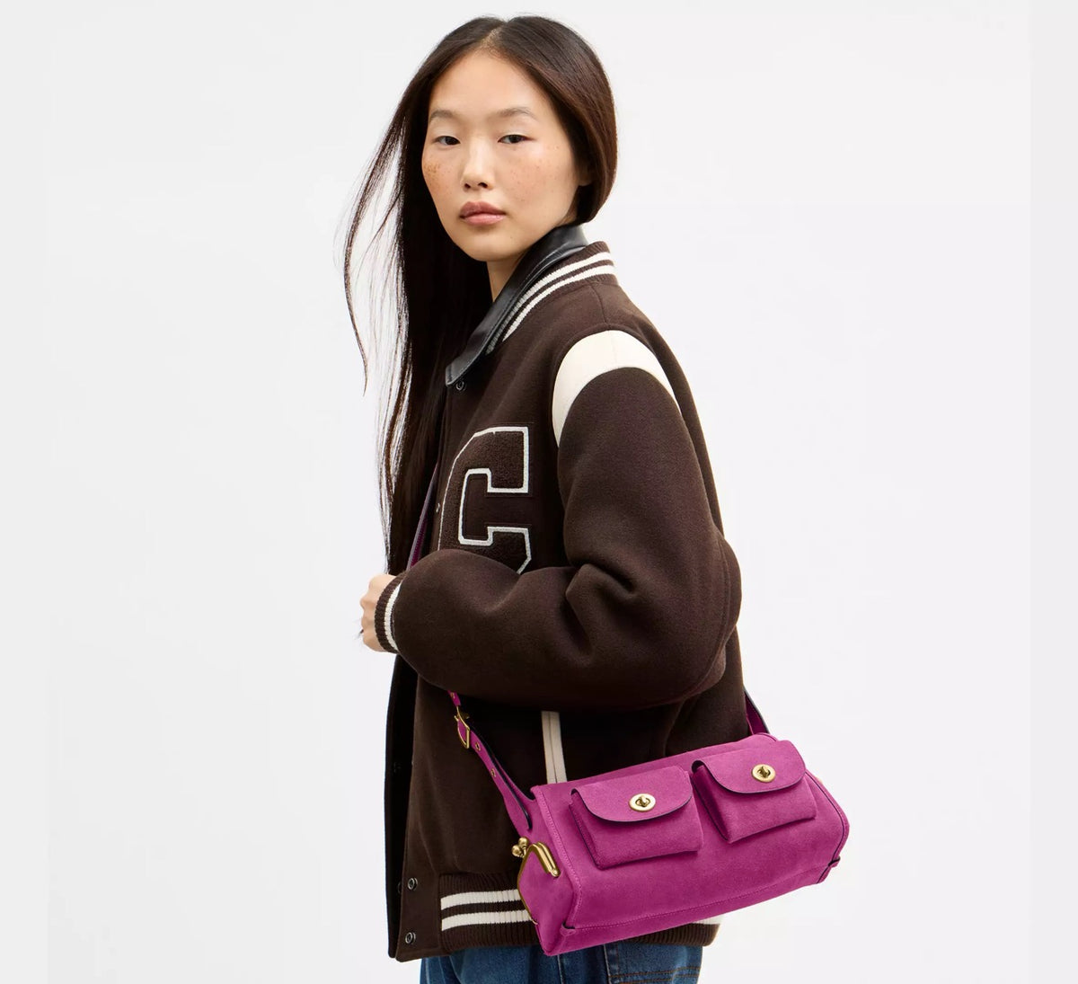 [INCOMING ETA 30 DAYS] Coach Turnlock Haversack Bag 27 in Magenta (CFQ59)