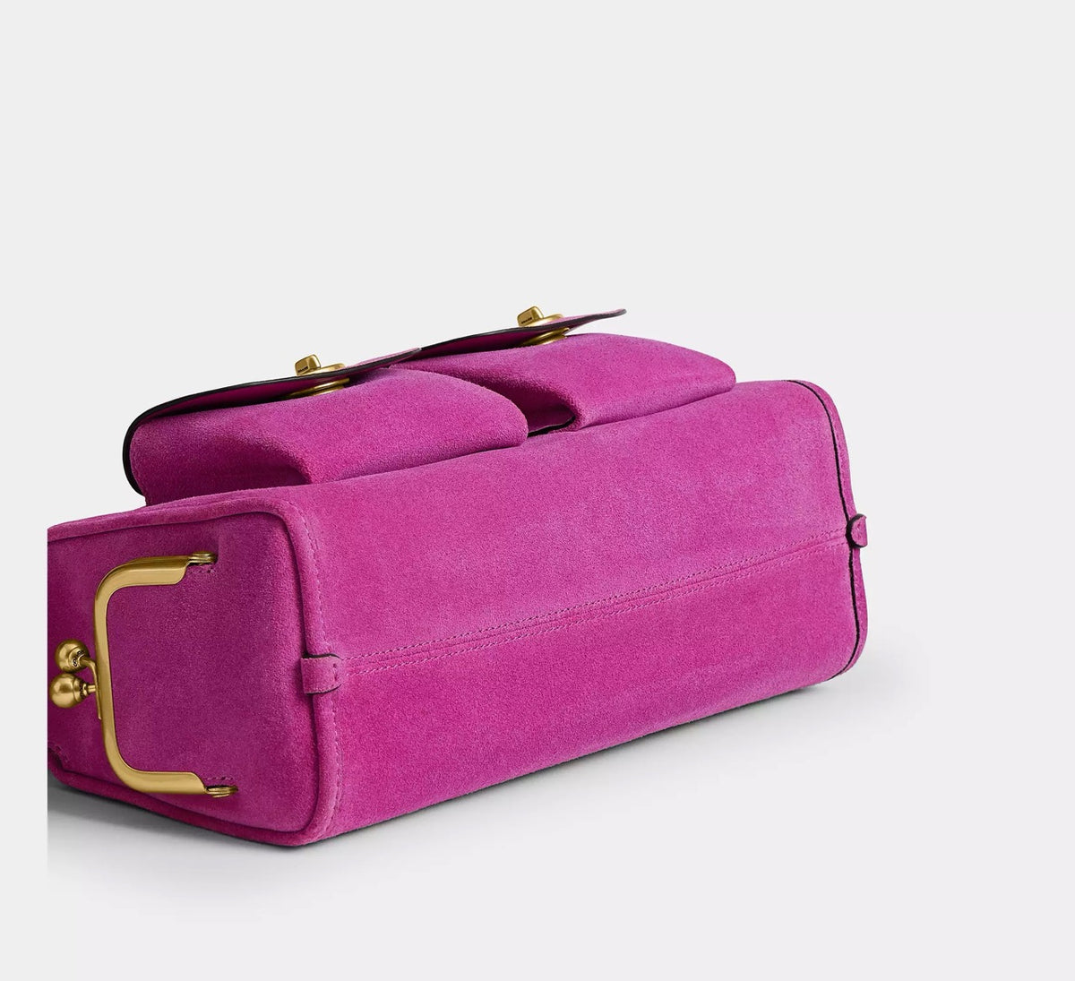 [INCOMING ETA 30 DAYS] Coach Turnlock Haversack Bag 27 in Magenta (CFQ59)