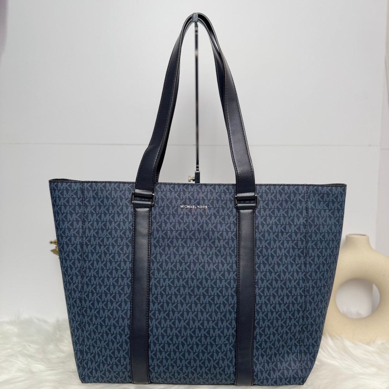 [DEFECT] Michael Kors Men Cooper EW Shopper Tote in Signature Admiral/Pale Blue (37F1LCOT3B)