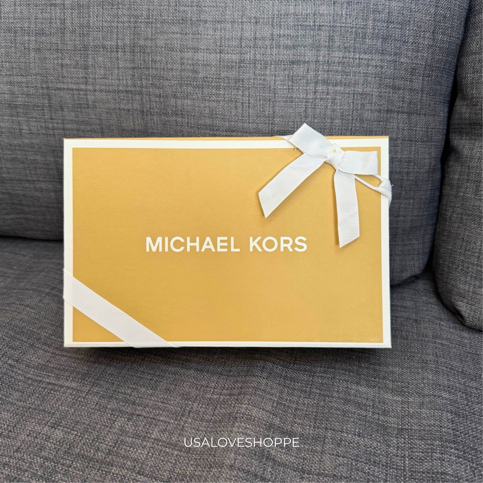 [WEB EXCLUSIVE][READY STOCK MY][BOXED] Michael Kors JST Medium Bifold Zip Corner Wallet in Signature Brown (35F8GTVF2B)