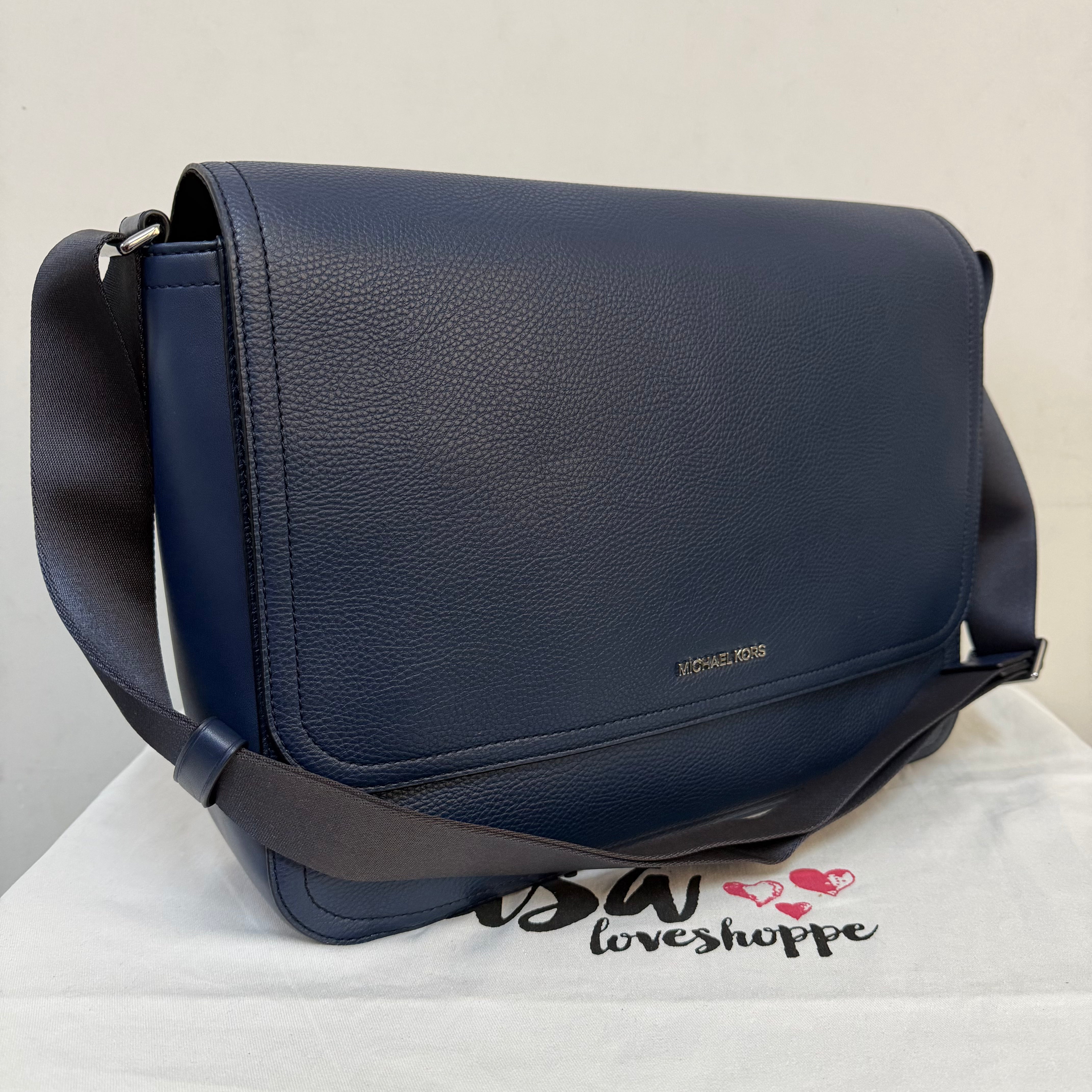 [AUCTION[READY STOCK MY] Michael Kors Men Cooper Messenger Bag in Navy (37H3LCOM2U)
