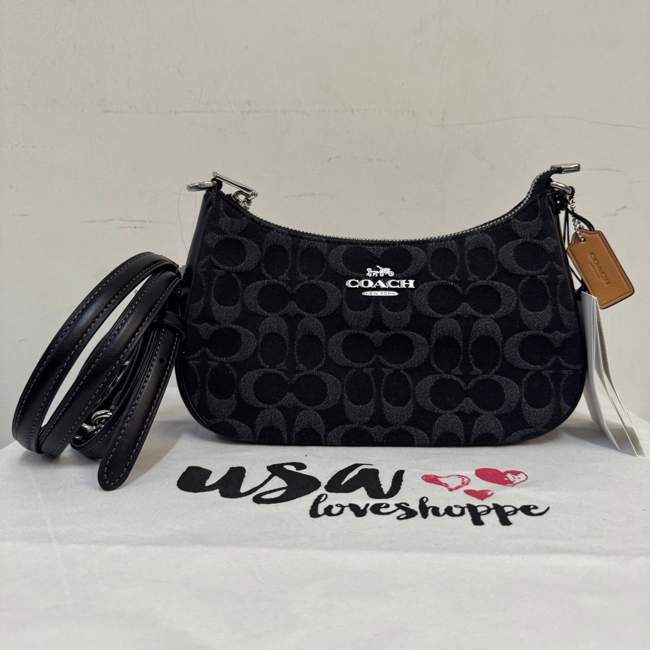 [AUCTION][READY STOCK MY] COACH Teri Shoulder Bag In Signature Denim in Black (CDE43)
