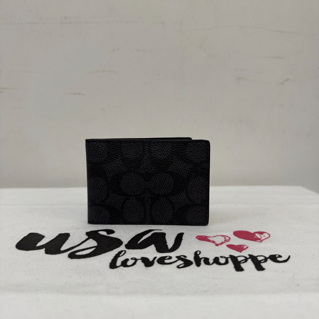 [READY STOCK MY] COACH Men Compact Billfold Card Case In Signature Canvas in Charcoal/Black (CM166)