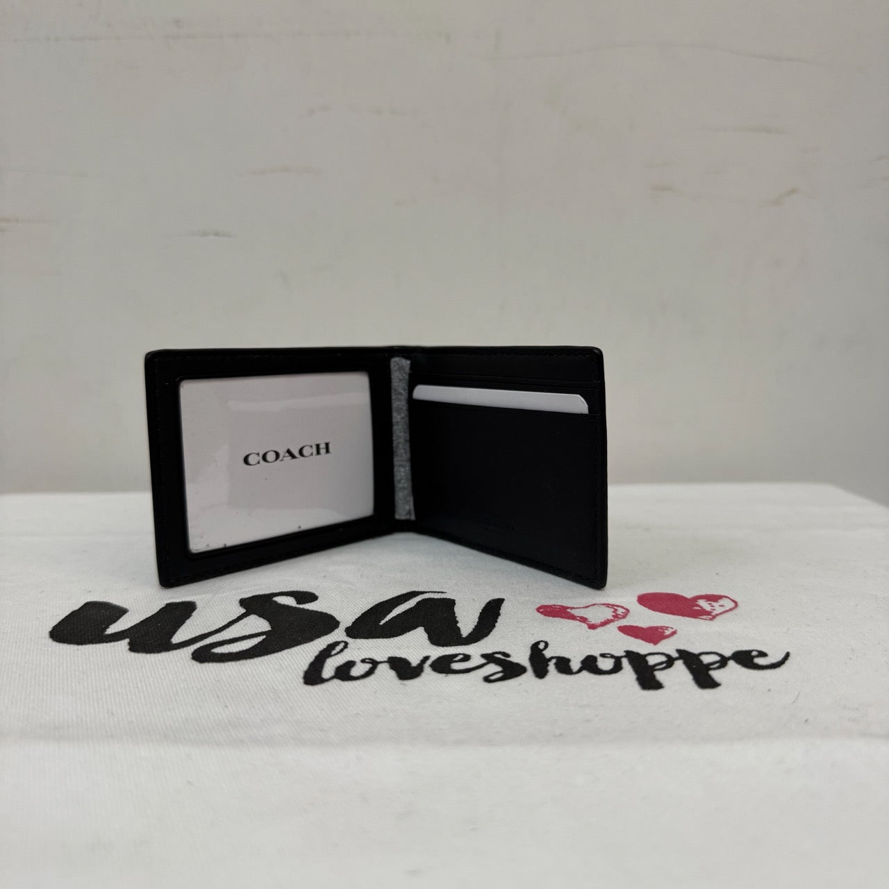 [READY STOCK MY] COACH Men Compact Billfold Card Case In Signature Canvas in Charcoal/Black (CM166)