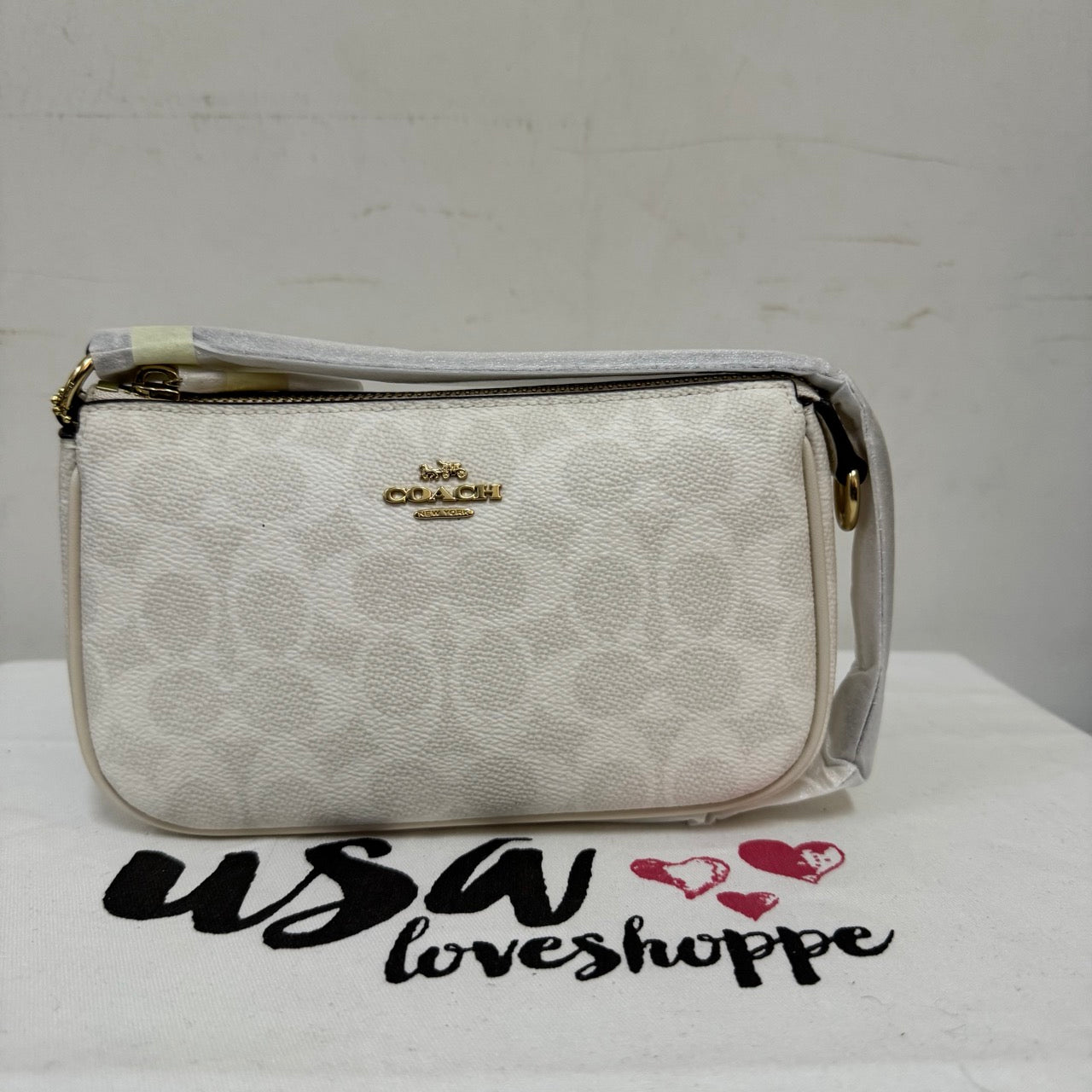 [AUCTION][READY STOCK MY] COACH Nolita 19 In Signature Canvas in White/Chalk (CW426)
