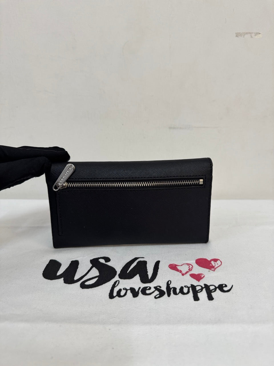 [AUCTION][READY STOCK MY] Michael Kors Jet Set Travel Large Trifold Wallet in Black (SHW)