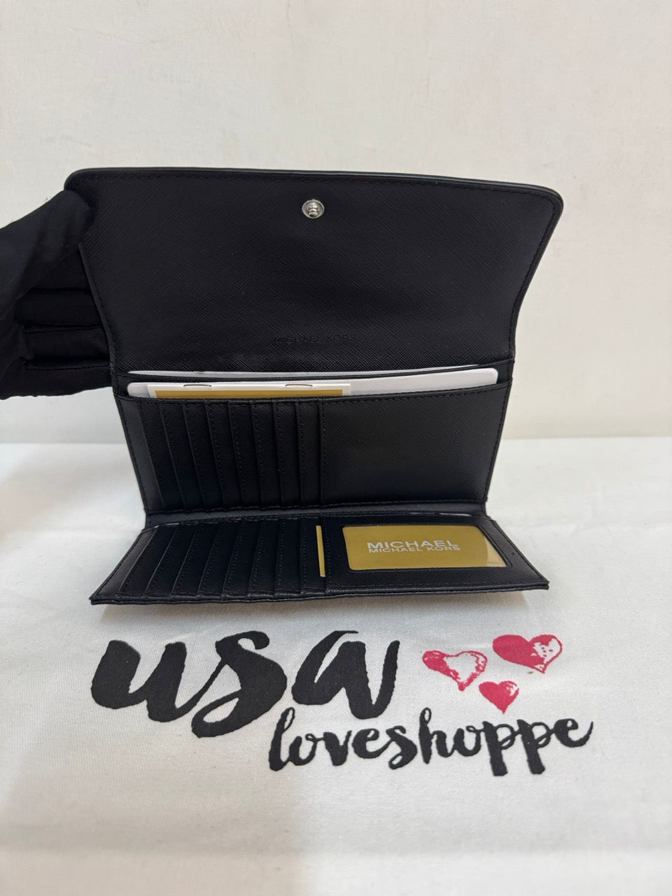 [AUCTION][READY STOCK MY] Michael Kors Jet Set Travel Large Trifold Wallet in Black (SHW)
