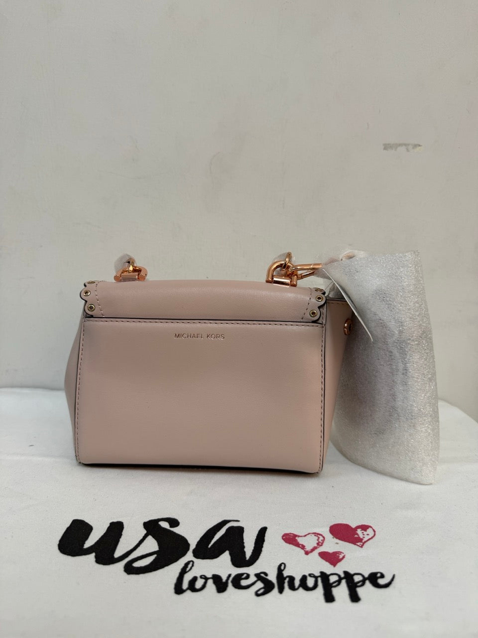 [AUCTION][READY STOCK MY] Michael Kors Ava Extra-Small Scalloped Leather Crossbody Bag in Soft Pink