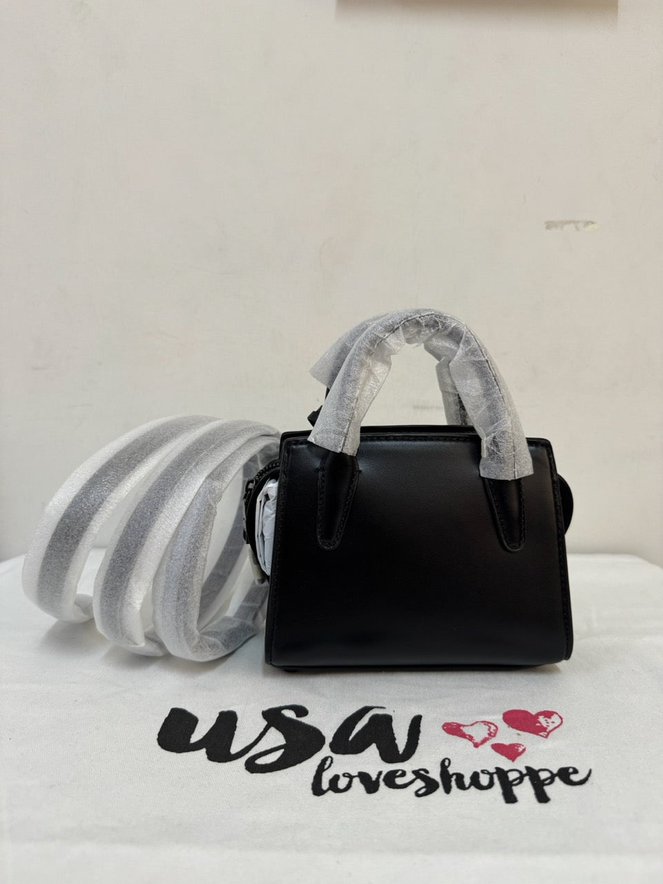[AUCTION][READY STOCK MY] COACH Andrea Mini Carryall In Black Copper (CO974)