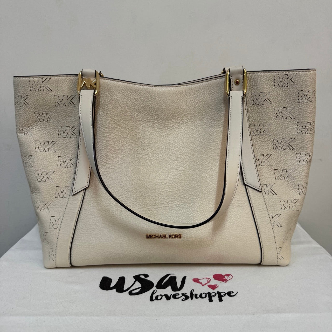 [AUCTION][READY STOCK MY] MICHAEL KORS Arlo Large Pebbled Leather Shoulder Bag in Light Cream (35S3GW7T9L)