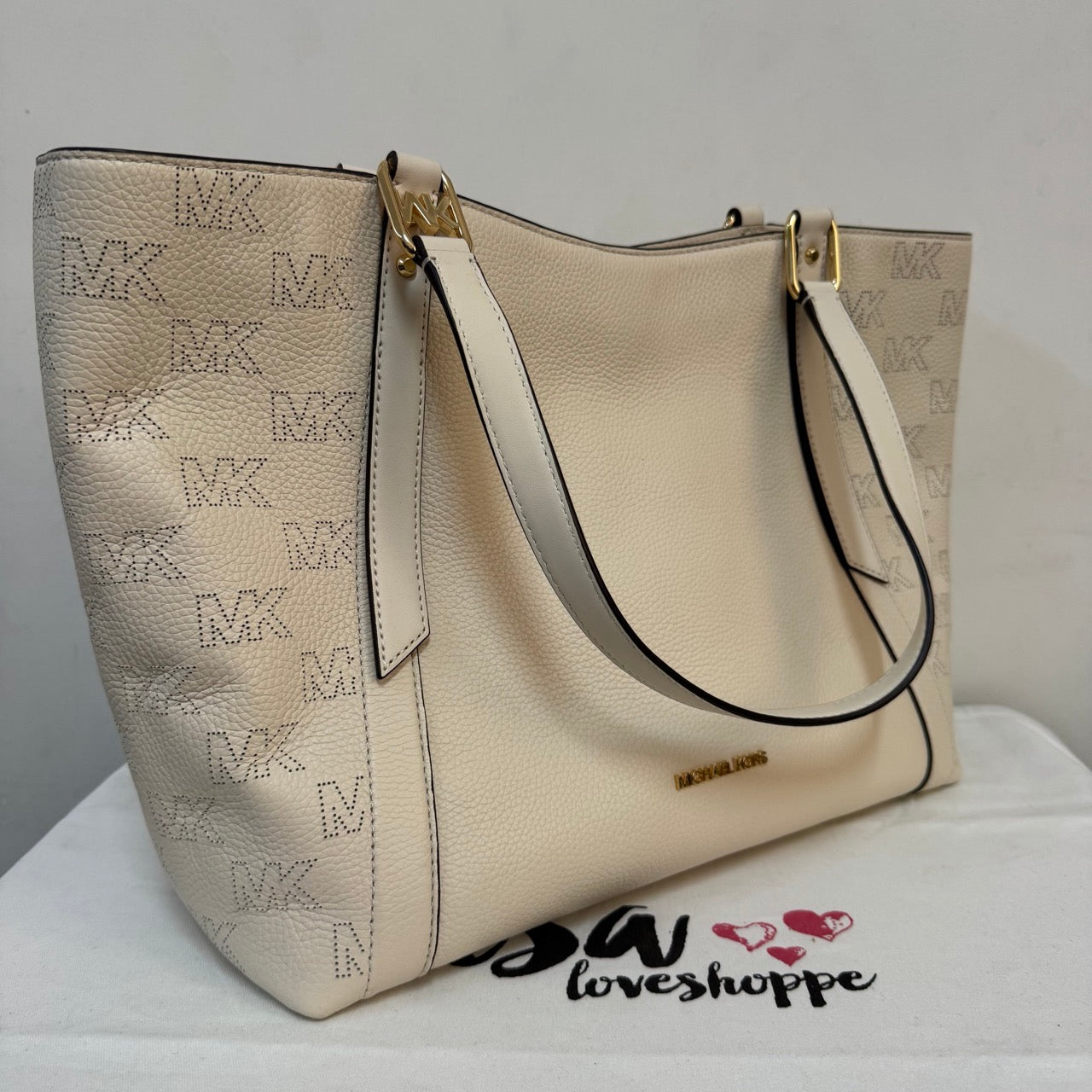 [AUCTION][READY STOCK MY] MICHAEL KORS Arlo Large Pebbled Leather Shoulder Bag in Light Cream (35S3GW7T9L)