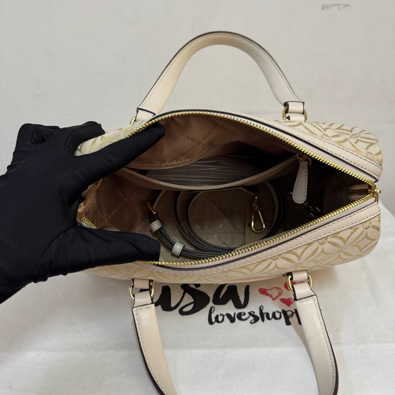 [AUCTION][READY STOCK MY] Michael Kors Travel Medium Duffle Satchel in Pale Gold Multi (35F4STFS6J)