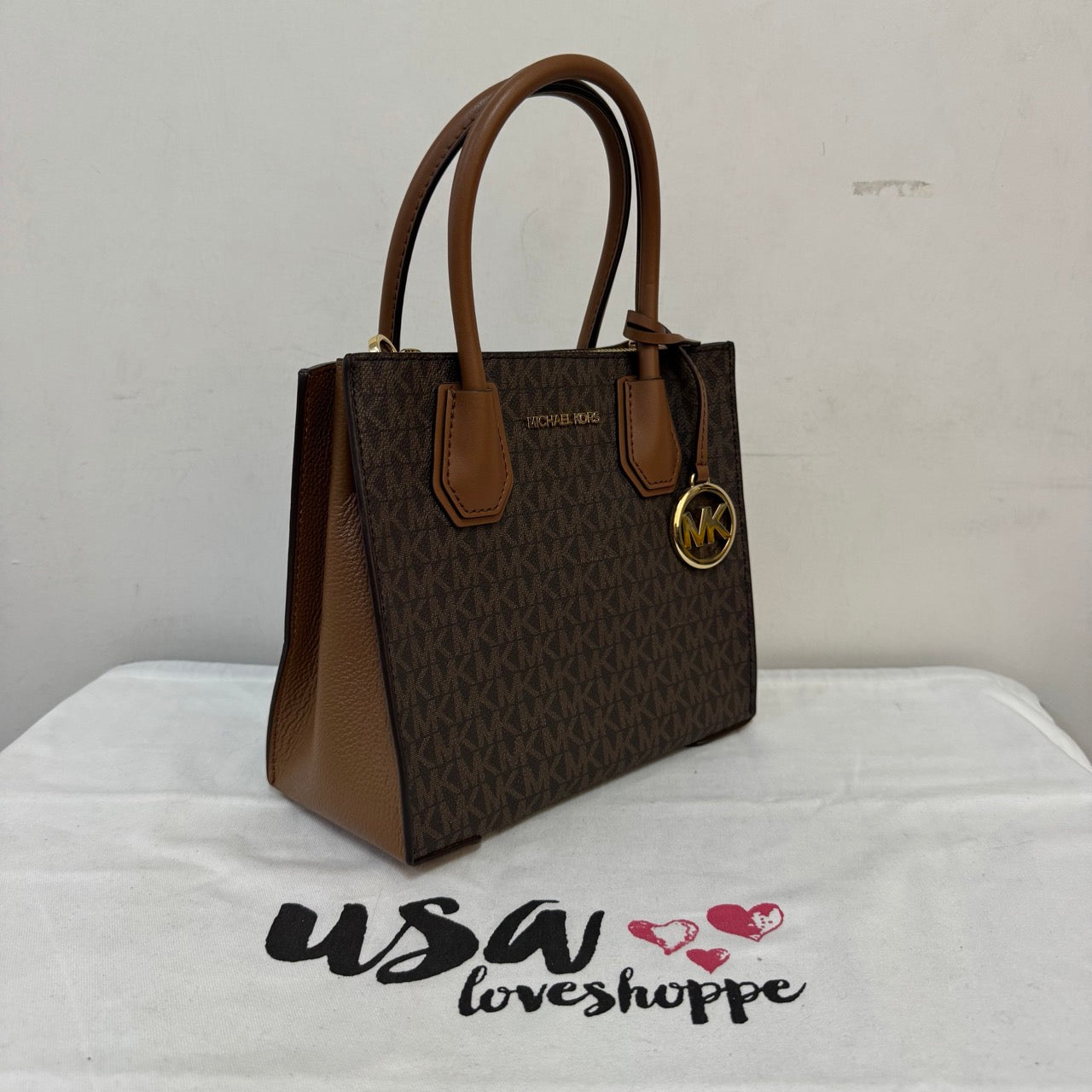 [AUCTION][READY STOCK MY] Michael Kors Mercer Medium Messenger in Signature Brown (35S1GM9M2B)
