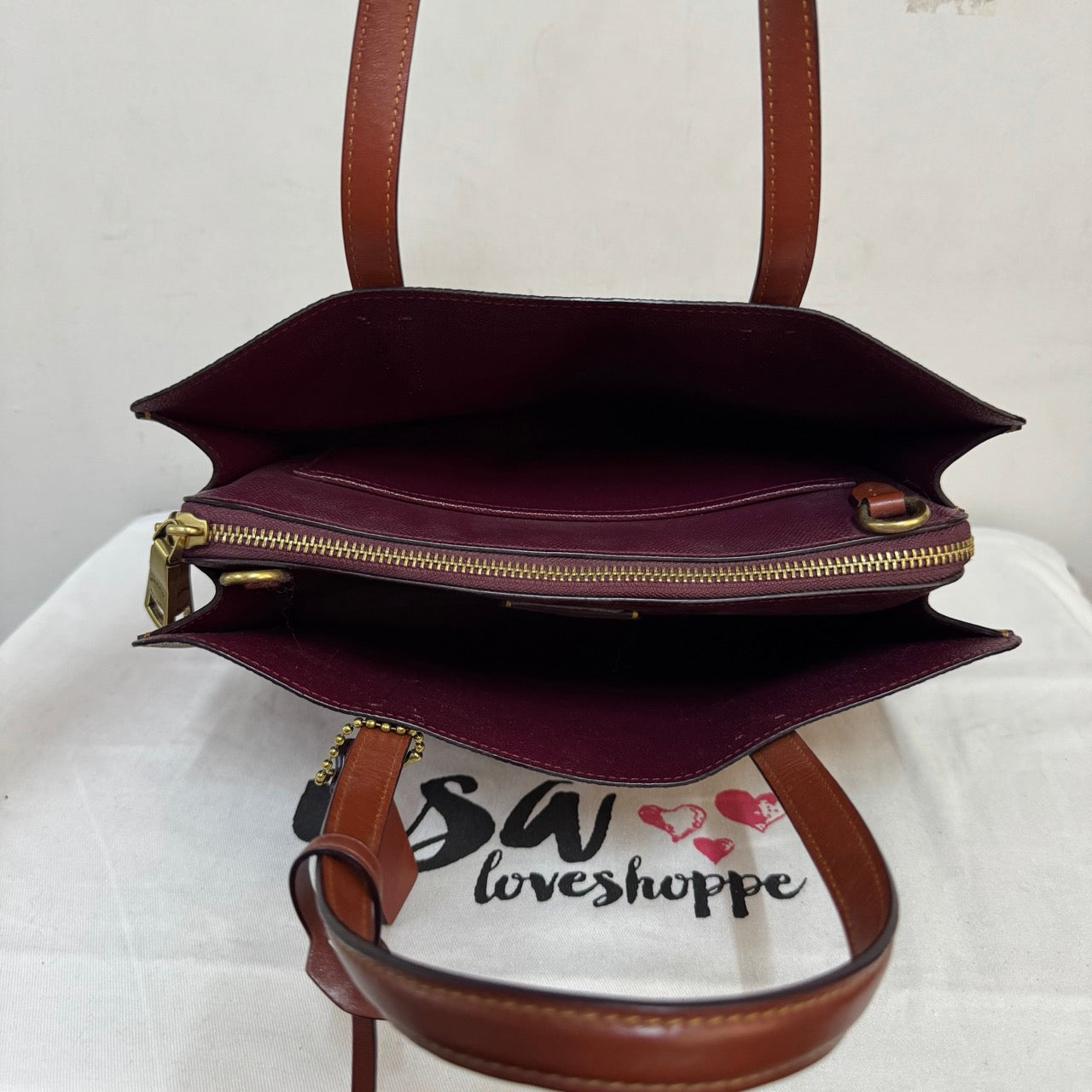 [AUCTION][READY STOCK MY] COACH Carter Carryall 28 In Signature Canvas in Tan/Rust (CK457)