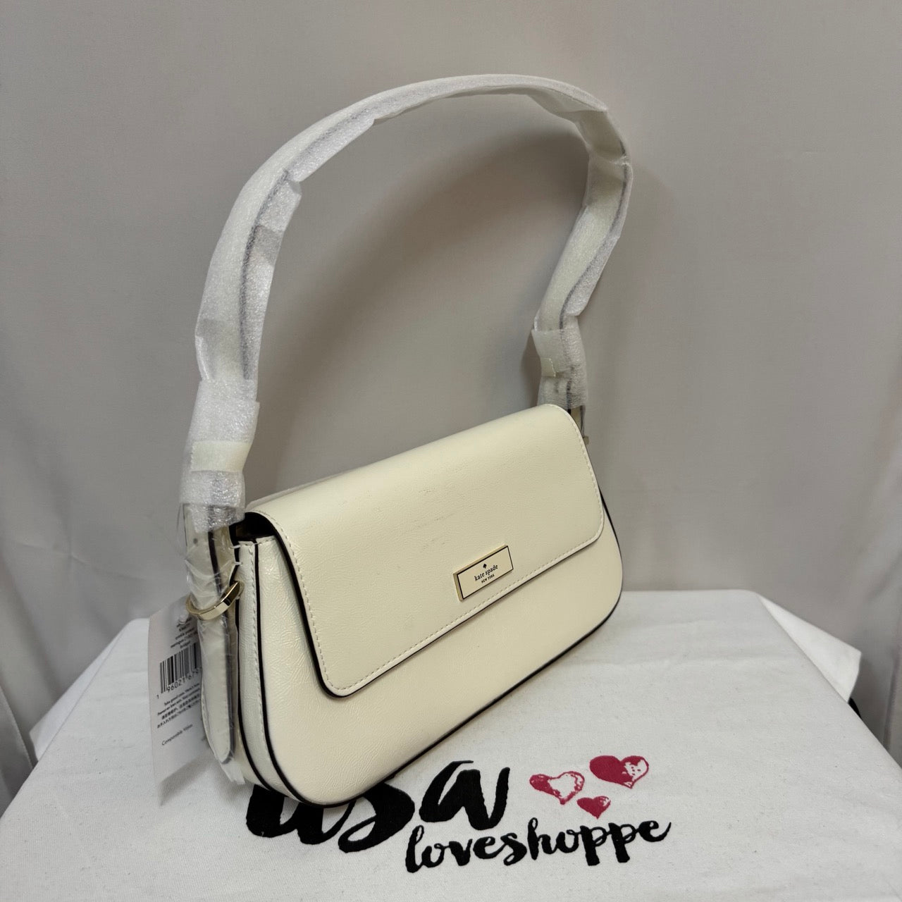 [AUCTION][READY STOCK MY] Kate Spade Bridget Crinkle Patent Small Flap Shoulder in Meringue (KM677)