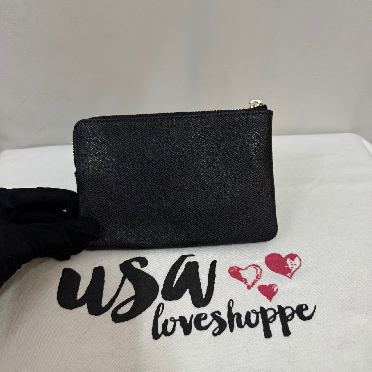 [AUCTION][DEFECT][READY STOCK MY] COACH Crossgrain Leather Corner Zip Wristlet in Black (CV396)
