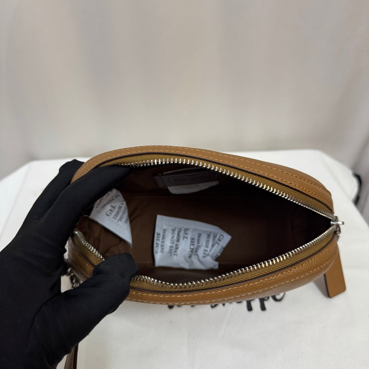 [AUCTION][READY STOCK MY] COACH Madi Crossbody in Light Saddle (CR348)