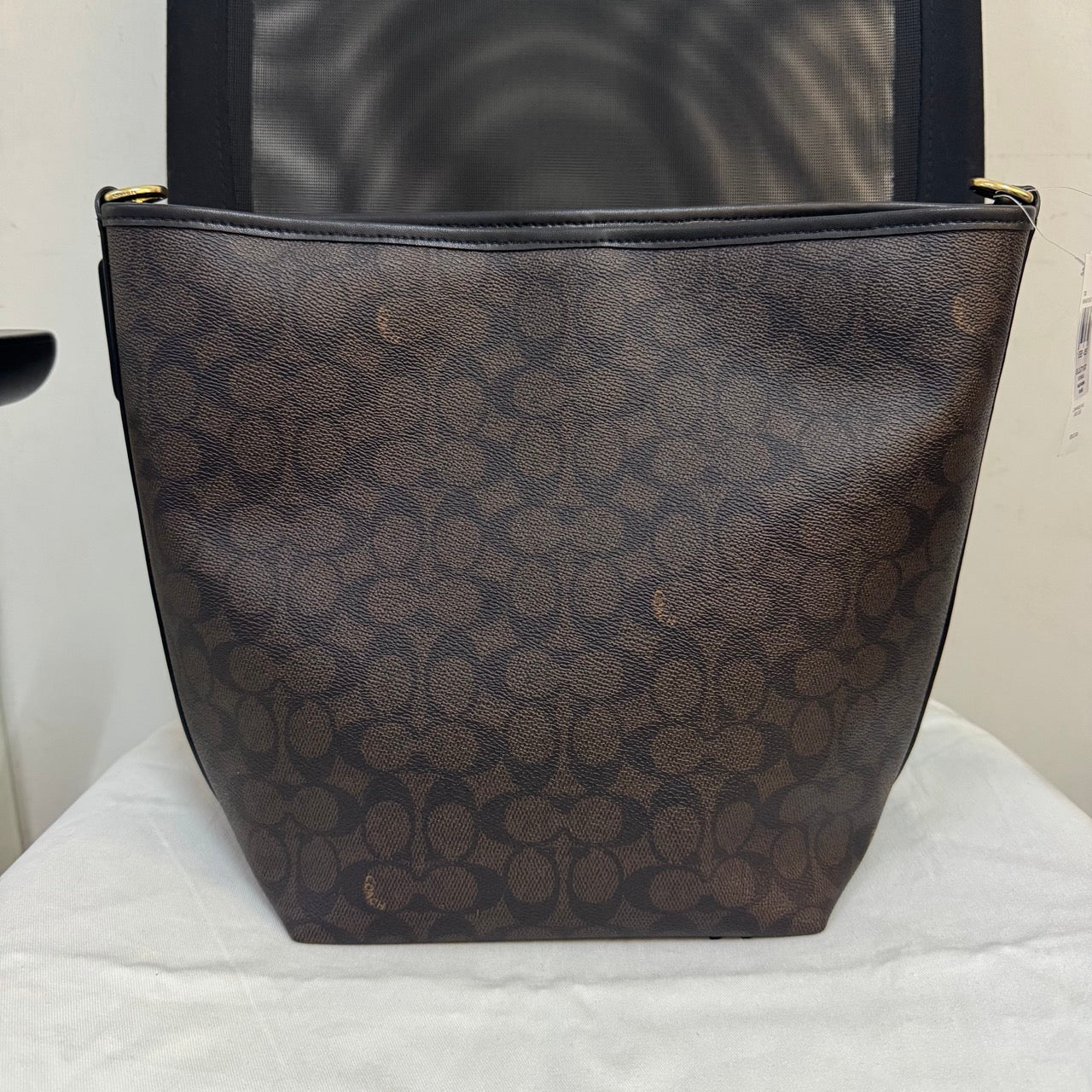 [AUCTION][READY STOCK MY] COACH City Large Bucket Bag In Signature Canvas in Walnut/Black (CT802)