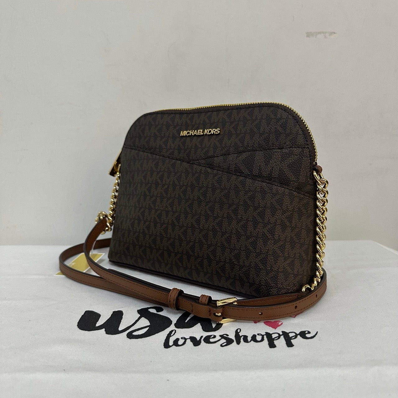 [AUCTION][READY STOCK MY] Michael Kors Jet Set Travel Medium Dome X-Cross Crossbody in Signature Brown (35F1GTVC6B)