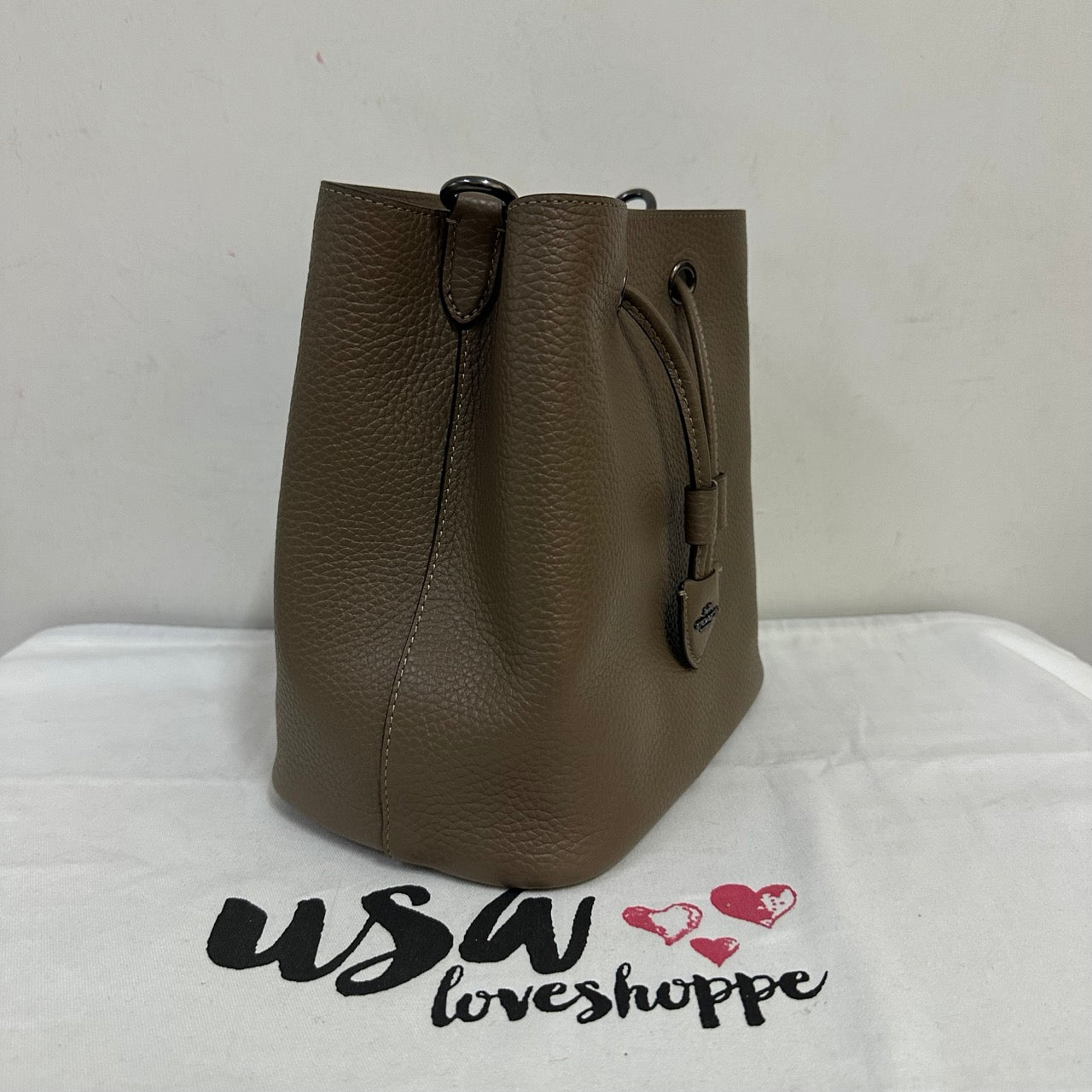 [AUCTION][READY STOCK MY] COACH Rowan Bucket Bag in Dark Stone (CBH06)
