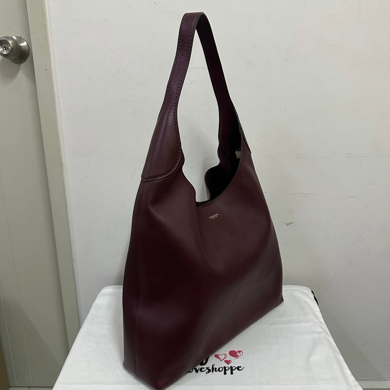 [AUCTION][READY STOCK MY] COACH Brooklyn Shoulder Bag 39 in Brass/Merlot (CU044)
