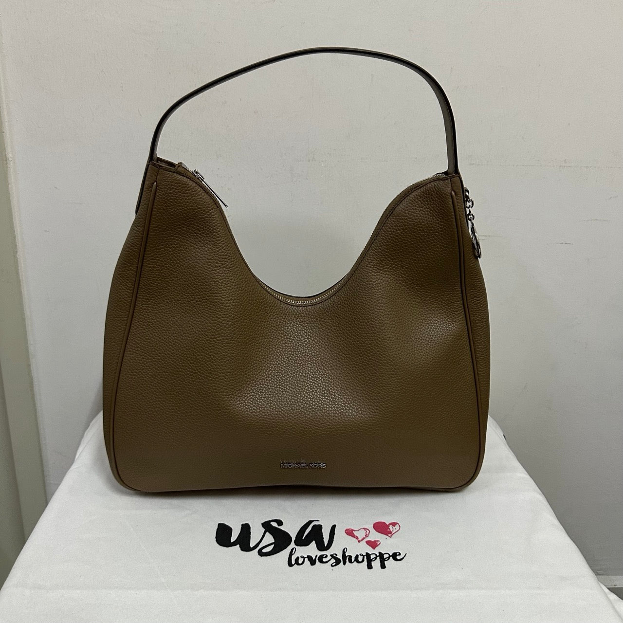 [AUCTION][READY STOCK MY] Michael Kors Nayla Medium Hobo Shoulder in Driftwood (35F5S5ZL6L)