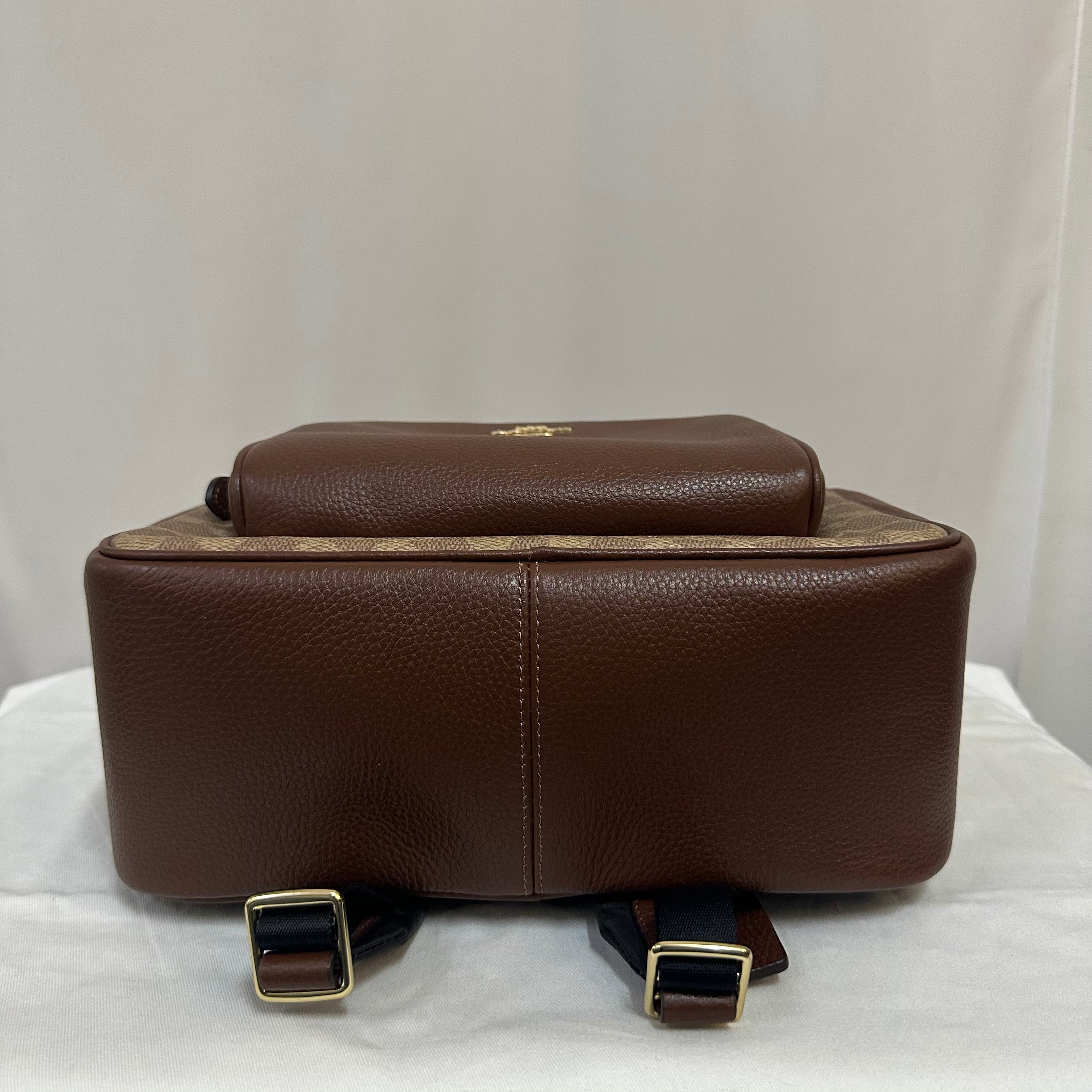 [AUCTION][DEFECT][READY STOCK MY] COACH Court Backpack In Signature Canvas in Tan/Brown (CZ176)