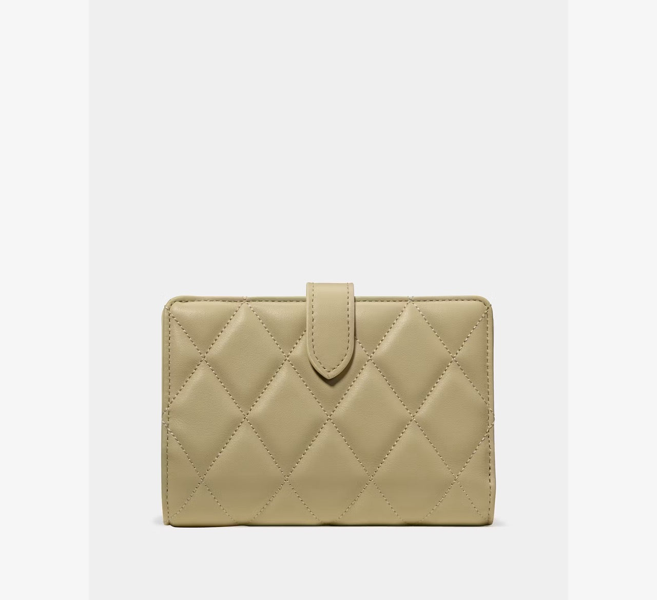 [INCOMING ETA 30 DAYS] Kate Spade Quilted Medium Bifold Wallet in Elm (KN755)