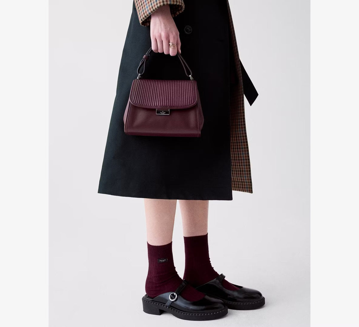 [WEB EXCLUSIVE][INCOMING ETA 30 DAYS] Kate Spade Riley Quilted Small Top Handle Bag in Grenache (KP229)