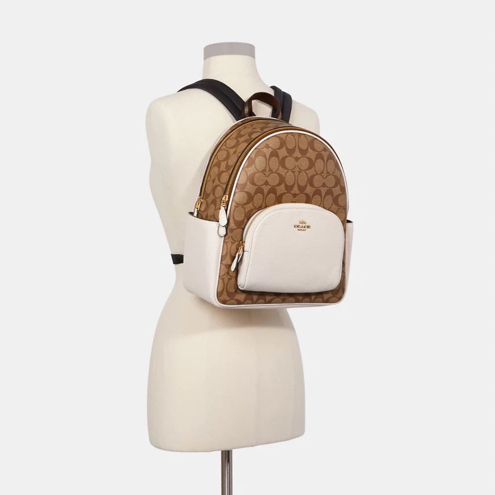 Coach Court Backpack in Signature Canvas in Khaki/Chalk (5671)