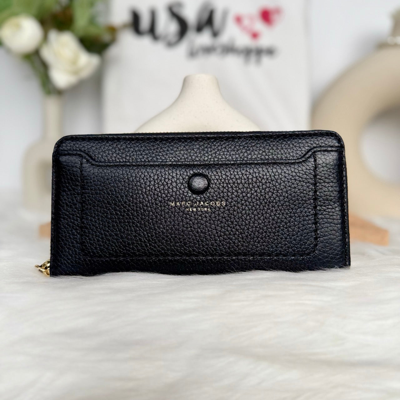 [CLEARANCE] Marc Jacobs Empire City Standard Continental Wallet in Black (M0013048)