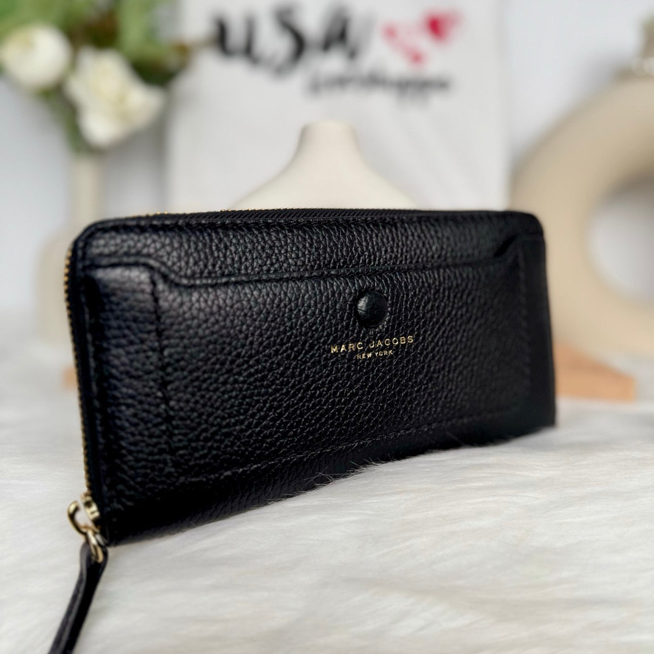 [CLEARANCE] Marc Jacobs Empire City Standard Continental Wallet in Black (M0013048)