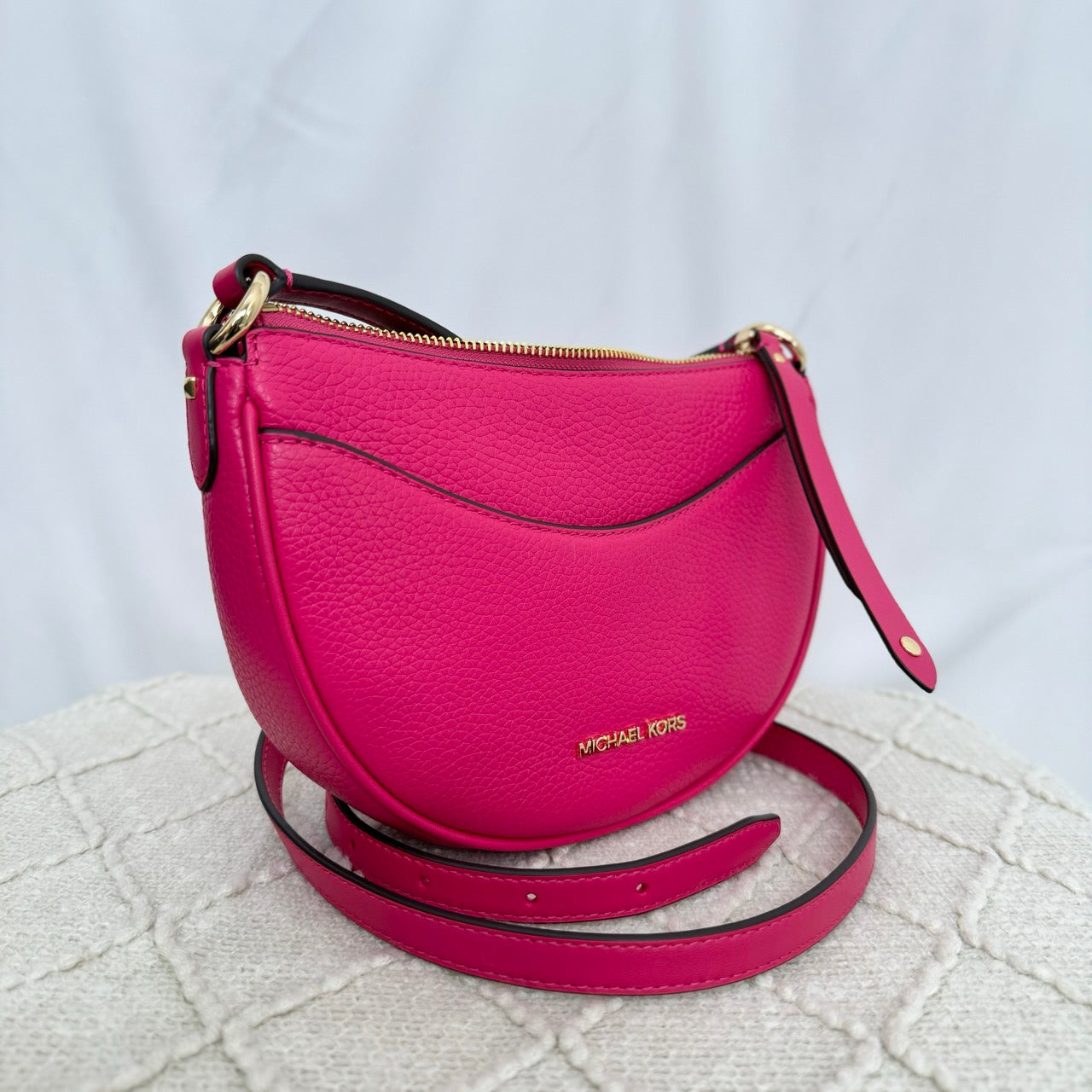 MK Dover Small Half Moon Crossbody in Electric Pink (35R3G4DC5L)