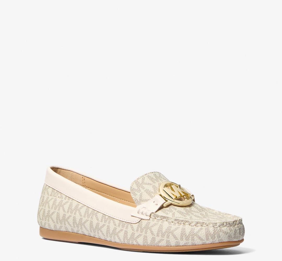 [INCOMING ETA 30 DAYS] Michael Kors Fulton Logo Driver in Signature Vanilla (49F4FUFR1B)