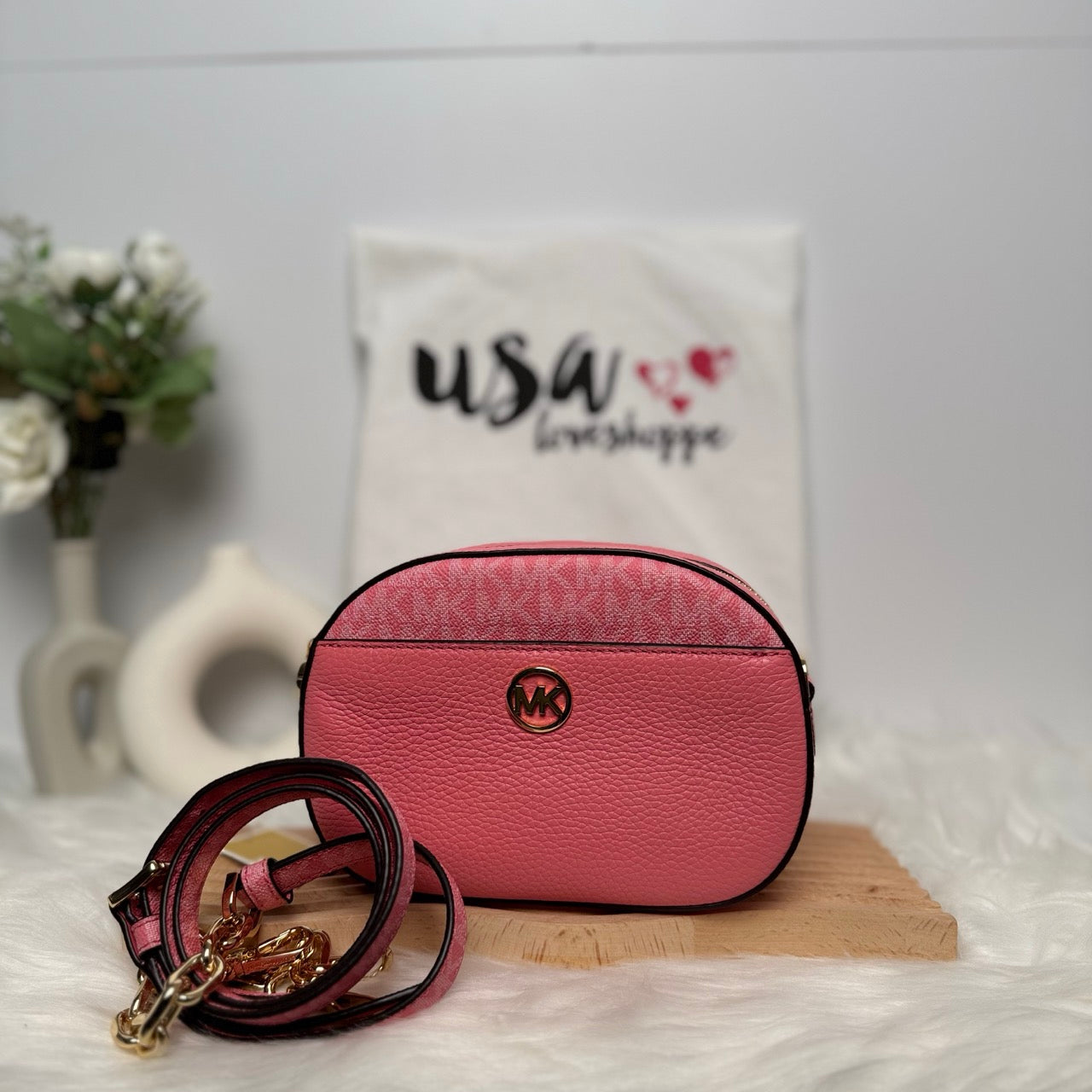 Michael Kors Jet Set Glam Small Frontpocket Oval Crossbody in Signature Tea Rose (35S3G8GC0Y)