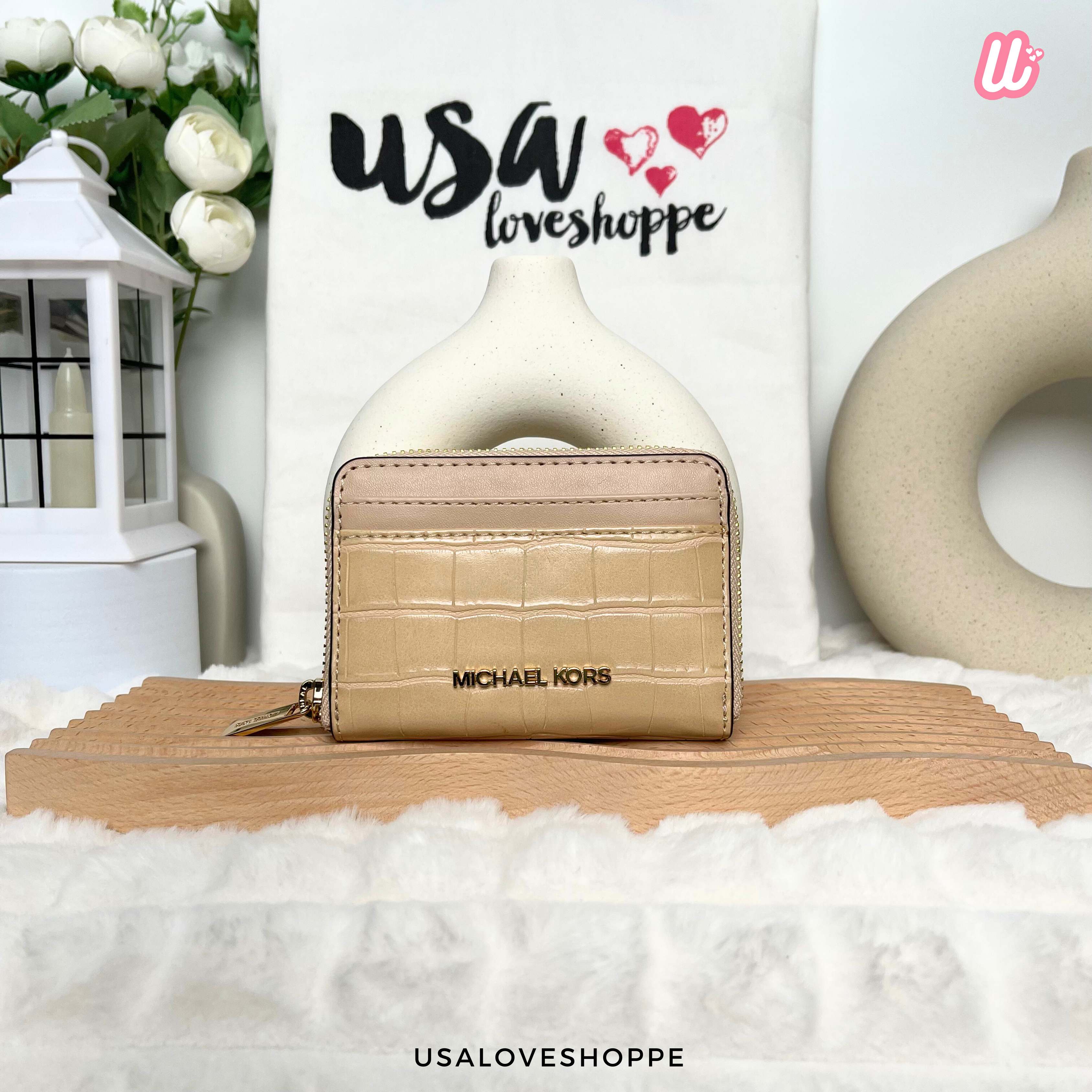 [READY STOCK MY] Michael Kors Jet Set Travel Medium Zip Around Card Case in Buff (35T1GTVZ2E)
