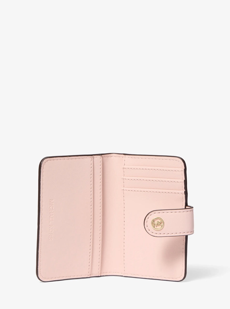 [WEB EXCLUSIVE][INCOMING ETA 30 DAYS] Michael Kors Jet Set Travel Small Signature Logo Billfold Wallet in Powder Blush (35F6GTVF1V)
