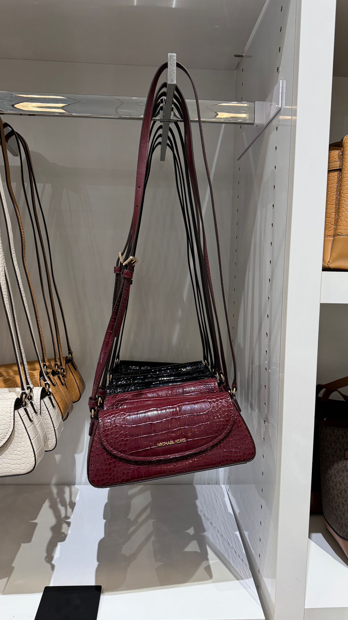 Michael Kors Katya Medium Flap Crossbody in Oxblood (35F43G0C8A)