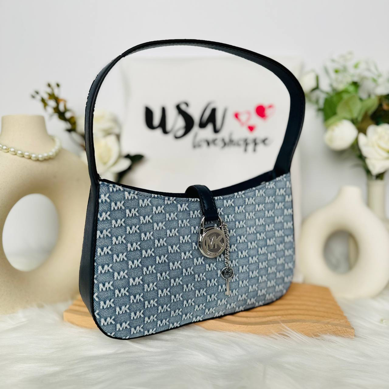Michael kors light up purse discount
