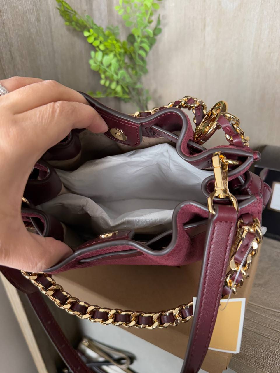 [INCOMING ETA 30 DAYS] Michael Kors Mina Small Chain Crossbody in Oxblood (35F4G4MC1S)