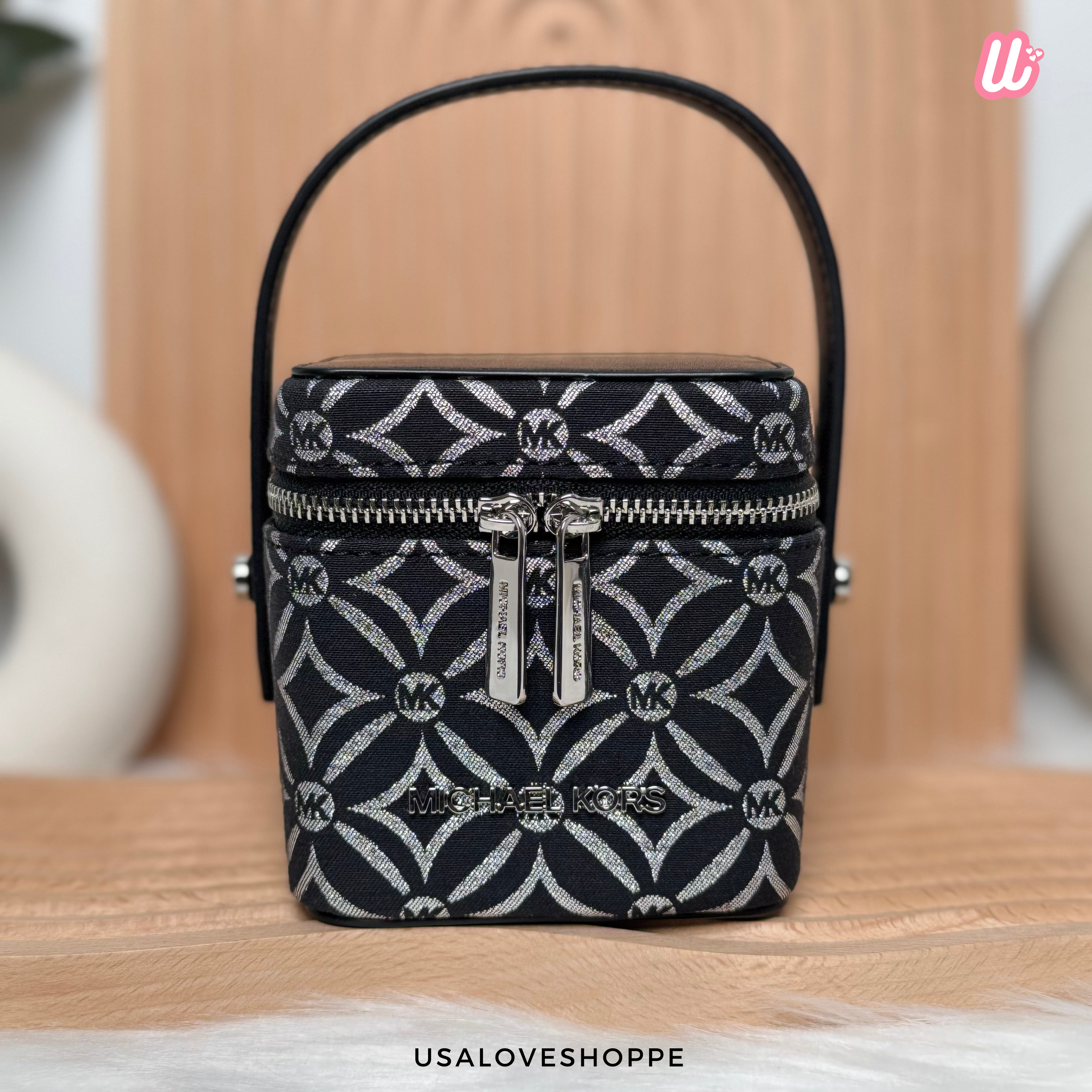 Michael Kors – Page 4