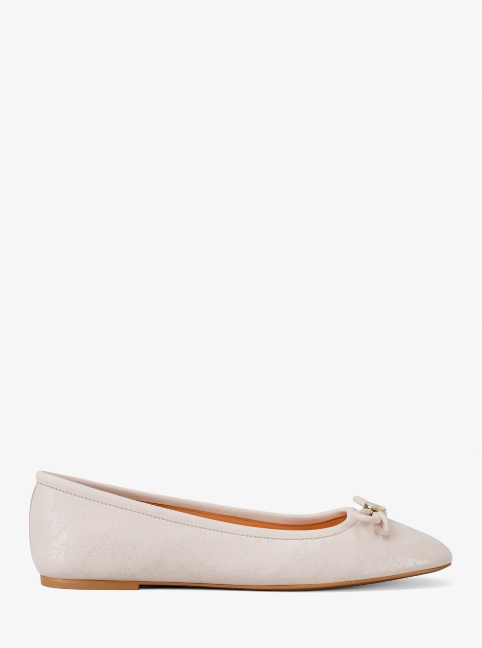 [WEB EXLCUSIVE][FK][INCOMING ETA 30 DAYS] Michael Kors Savannah Ballet Flat in Light Cream (49T6SVFP1A)